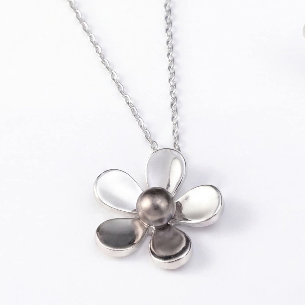 COLLIER ARGENT FLEUR 5 PETALES ET 1 KEISHI