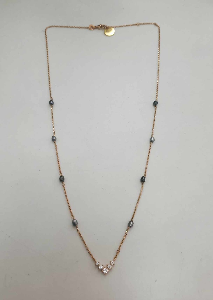 Collier plaqué or 5 zircons + 8 keishis