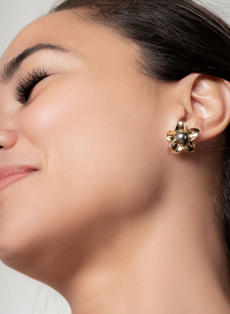 BOUCLES D OREILLES plaqué or TIPANIE AVEC PERLE