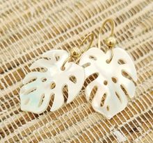 boucles d'oreille nacre mini ape blanche
