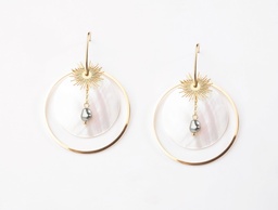 [BORSUNK] BOUCLES D OREILLES RONDES SUN KEISHI NACRE